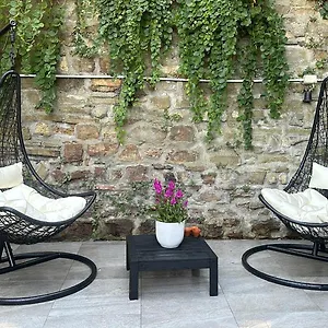 https://florence-shanti-suite-oasi-di-pace-e-relax.it-tuscanyhotel.com